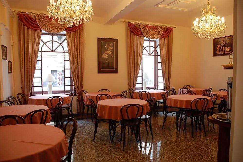 Hotel D'Angelo Praga Esterno foto
